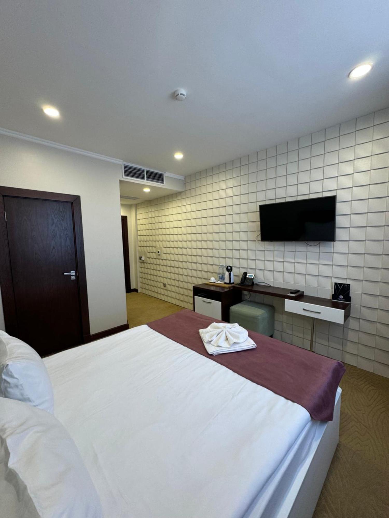 SULO Hotel Atiraw Buitenkant foto