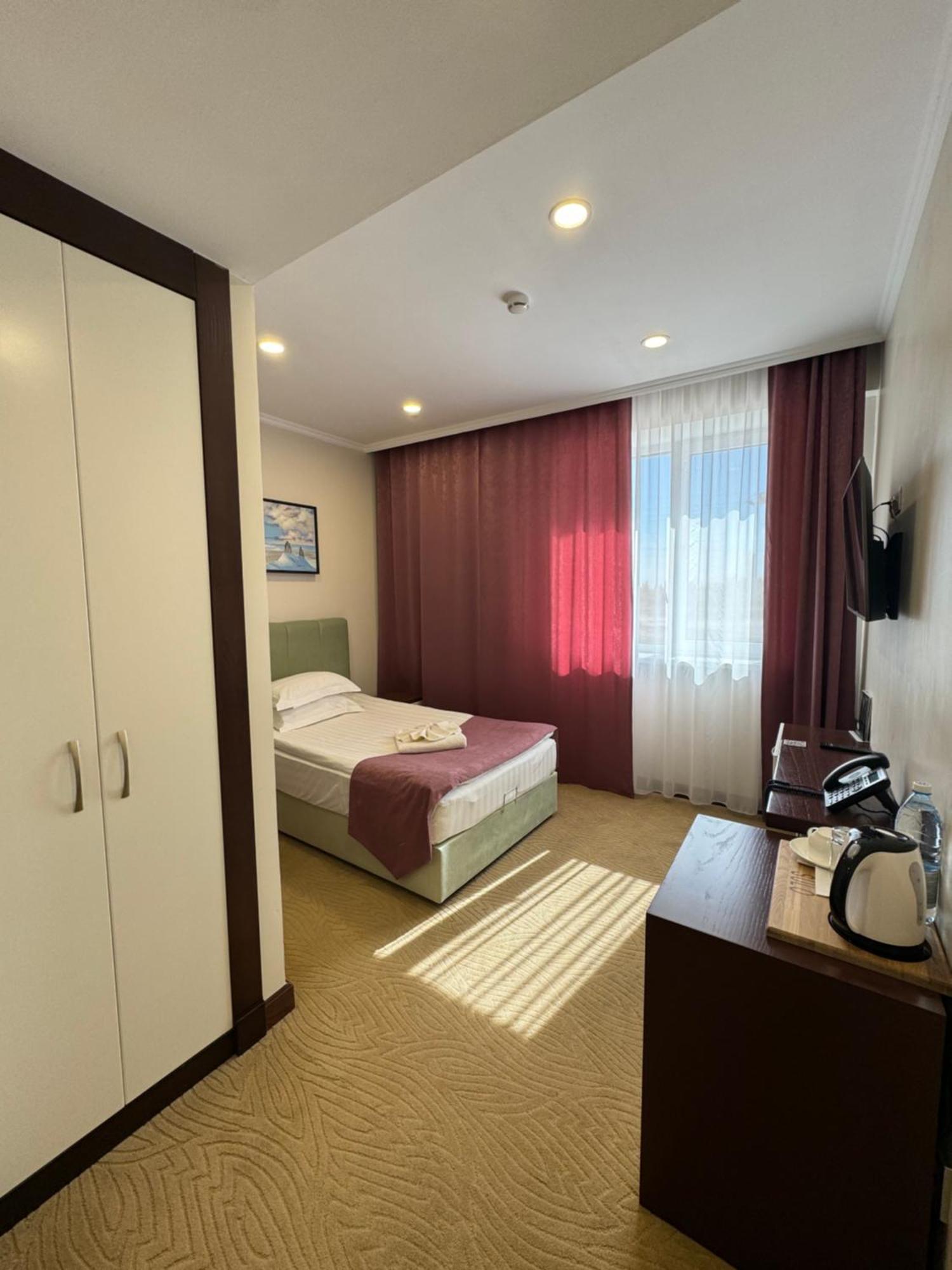SULO Hotel Atiraw Buitenkant foto