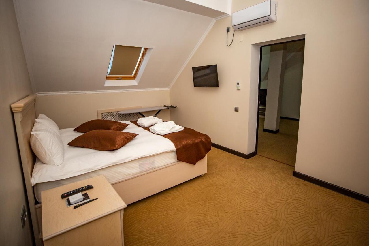 SULO Hotel Atiraw Buitenkant foto